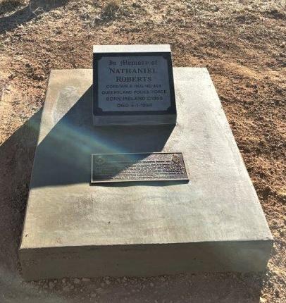 Nathanial Roberts grave